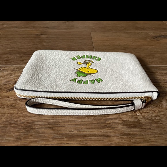 COACH-NWT Woodstock Leather Wristlet - Picture 9 of 13